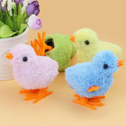 Wind-up clockwork toy plush chicken